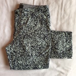 Banana Republic Women’s Printed Pants Hampton Fit